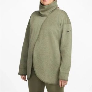 NWT Nike Dri-Fit Maternity Reversible Pullover